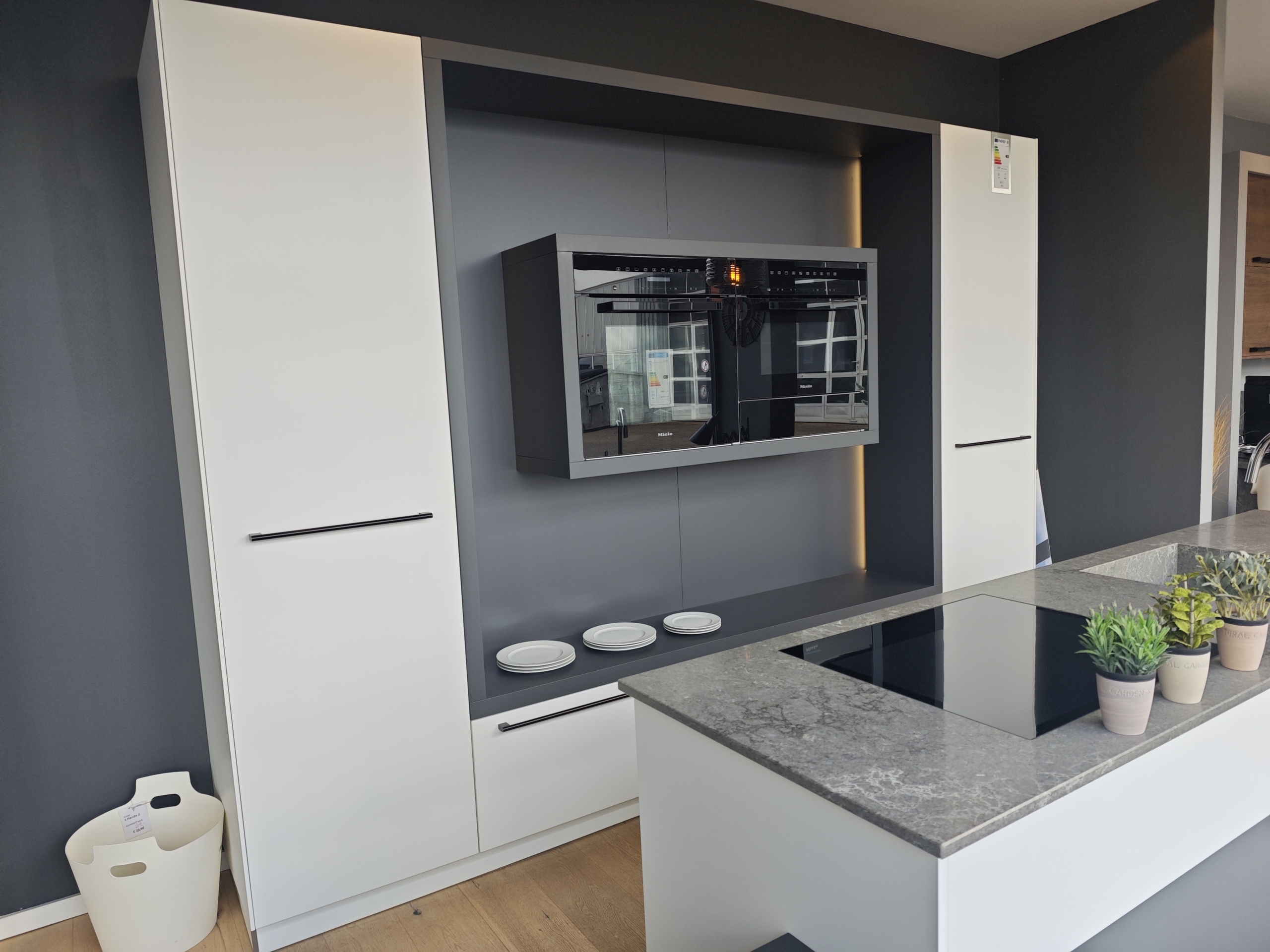 Einbauküche A584 AV 6000 kristallweiß Mattlack